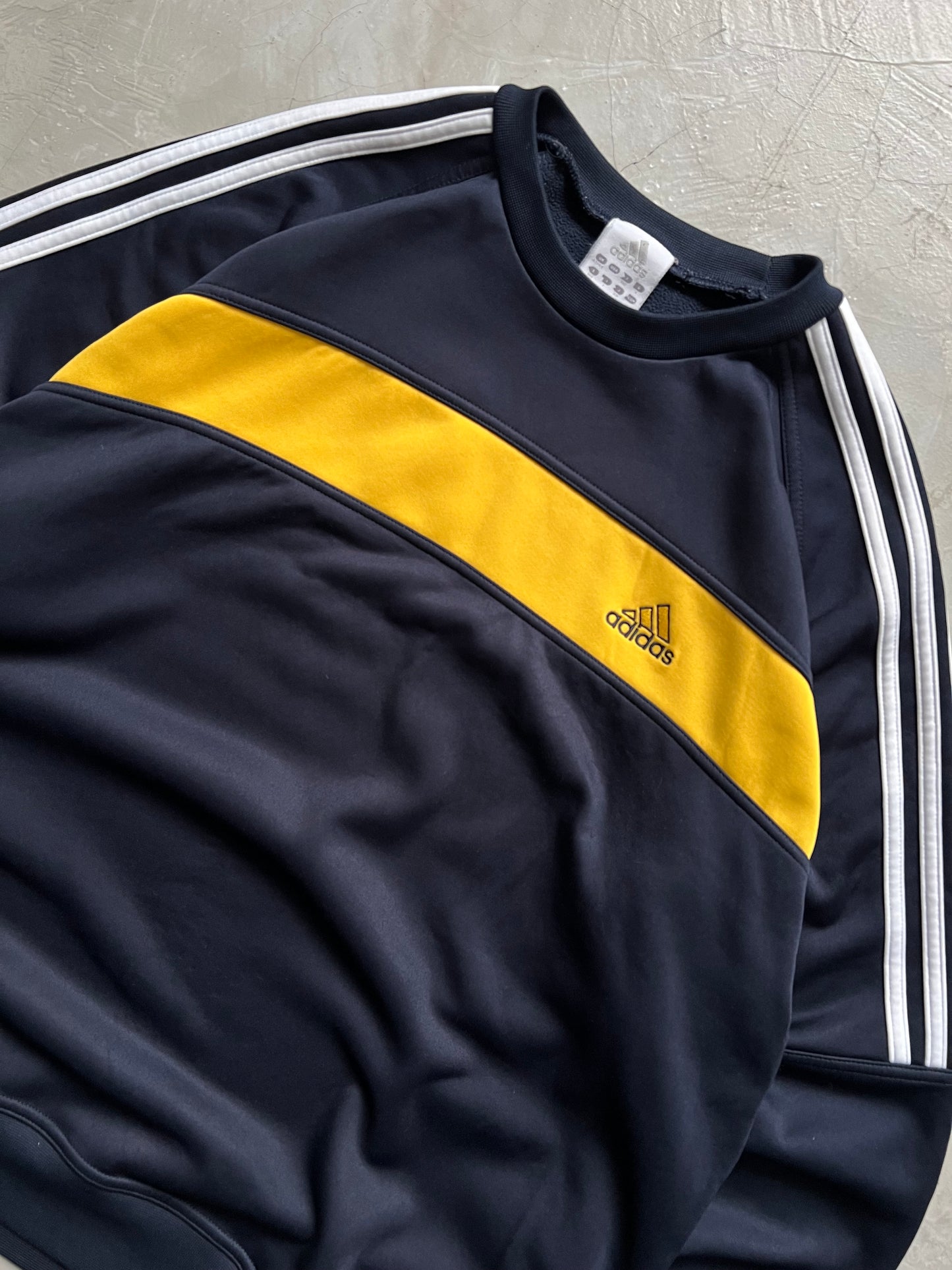 Adidas vintage sweatshirt - L