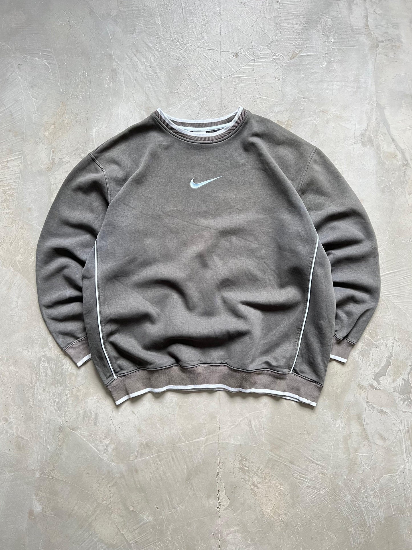 Nike vintage sweatshirt - XXL (XL) D2 W - SNDSHP