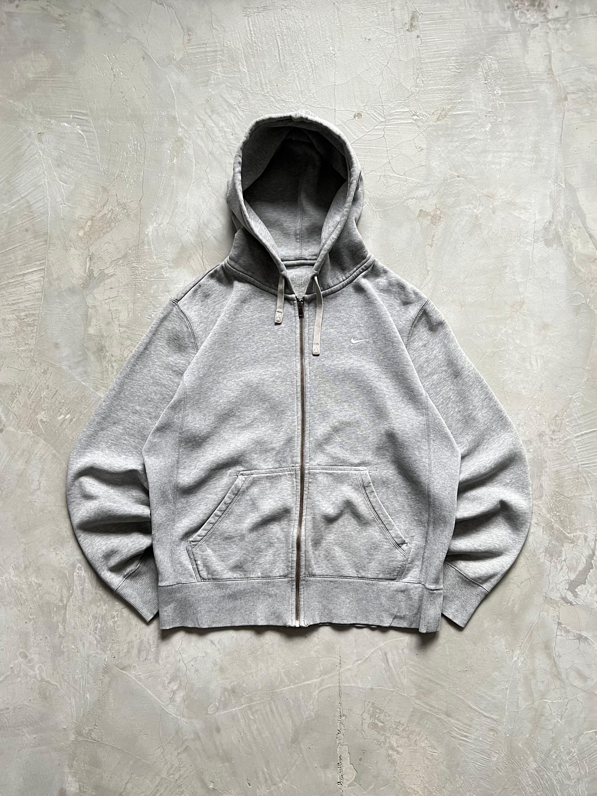 Nike vintage zip hoodie - M D2 W - SNDSHP