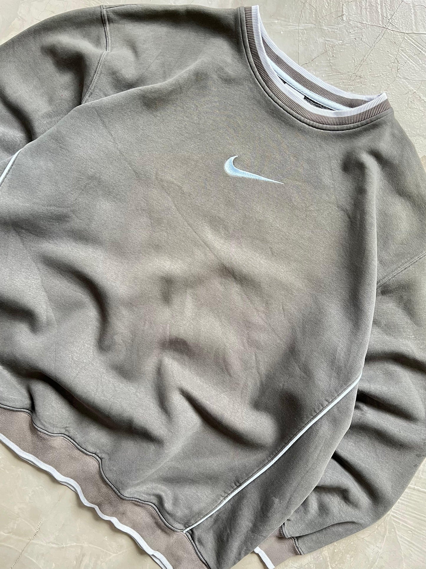 Nike vintage sweatshirt - XXL (XL) D2 W - SNDSHP