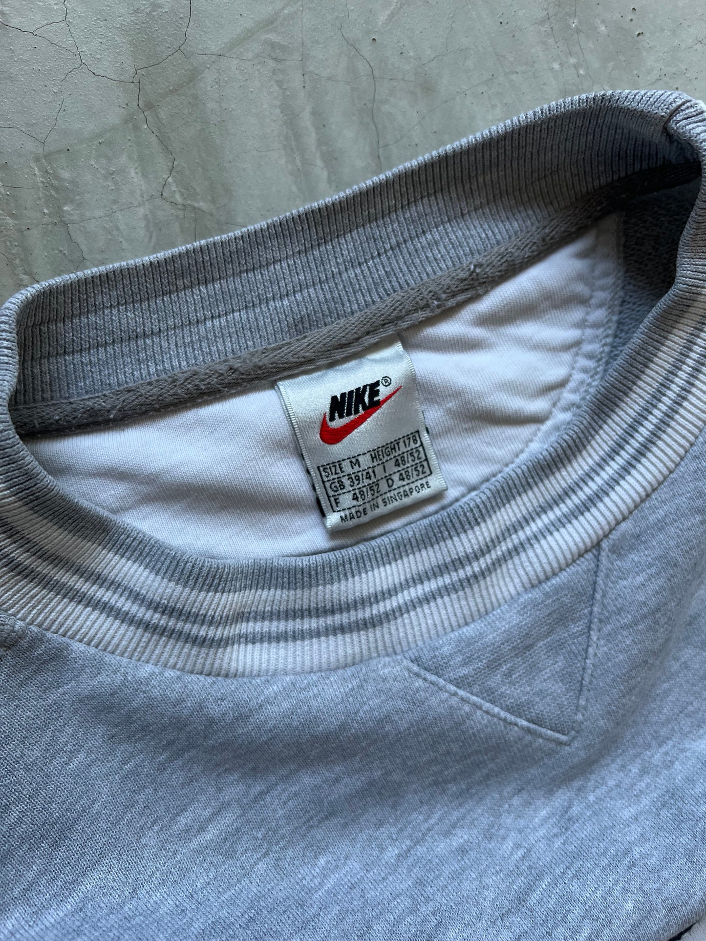 Nike vintage sweatshirt - M