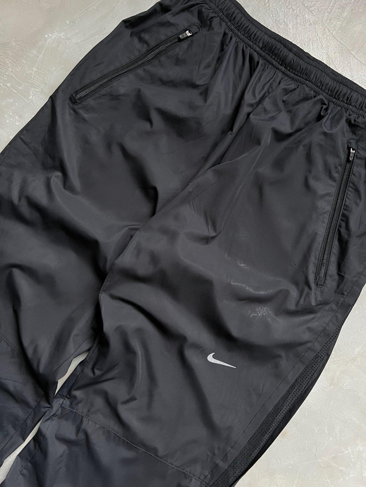 Nike vintage trackpants - M - SNDSHP