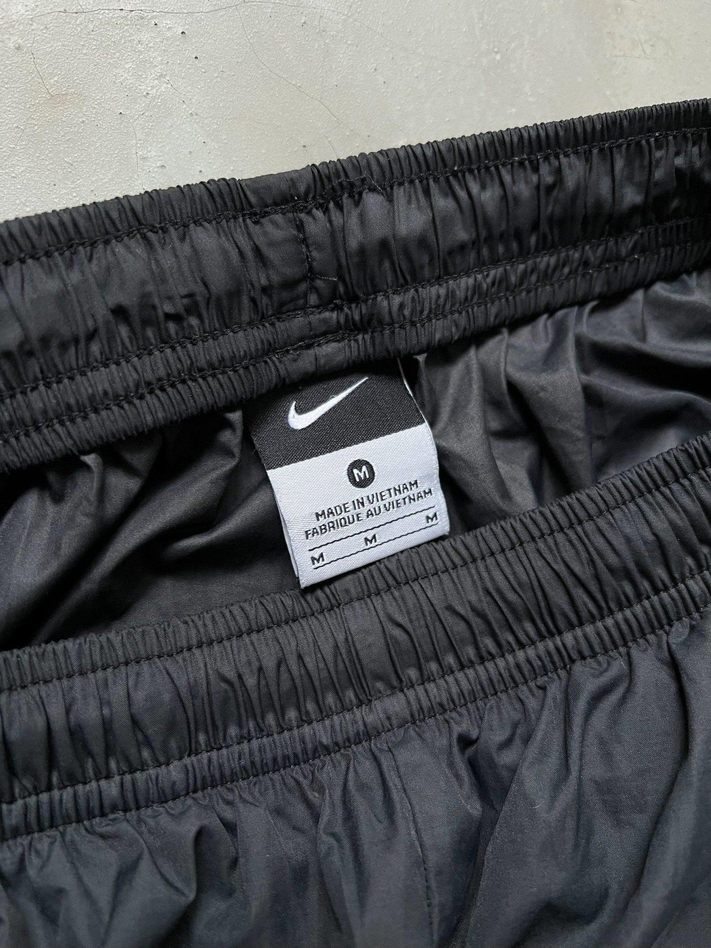 Nike vintage trackpants - M - SNDSHP