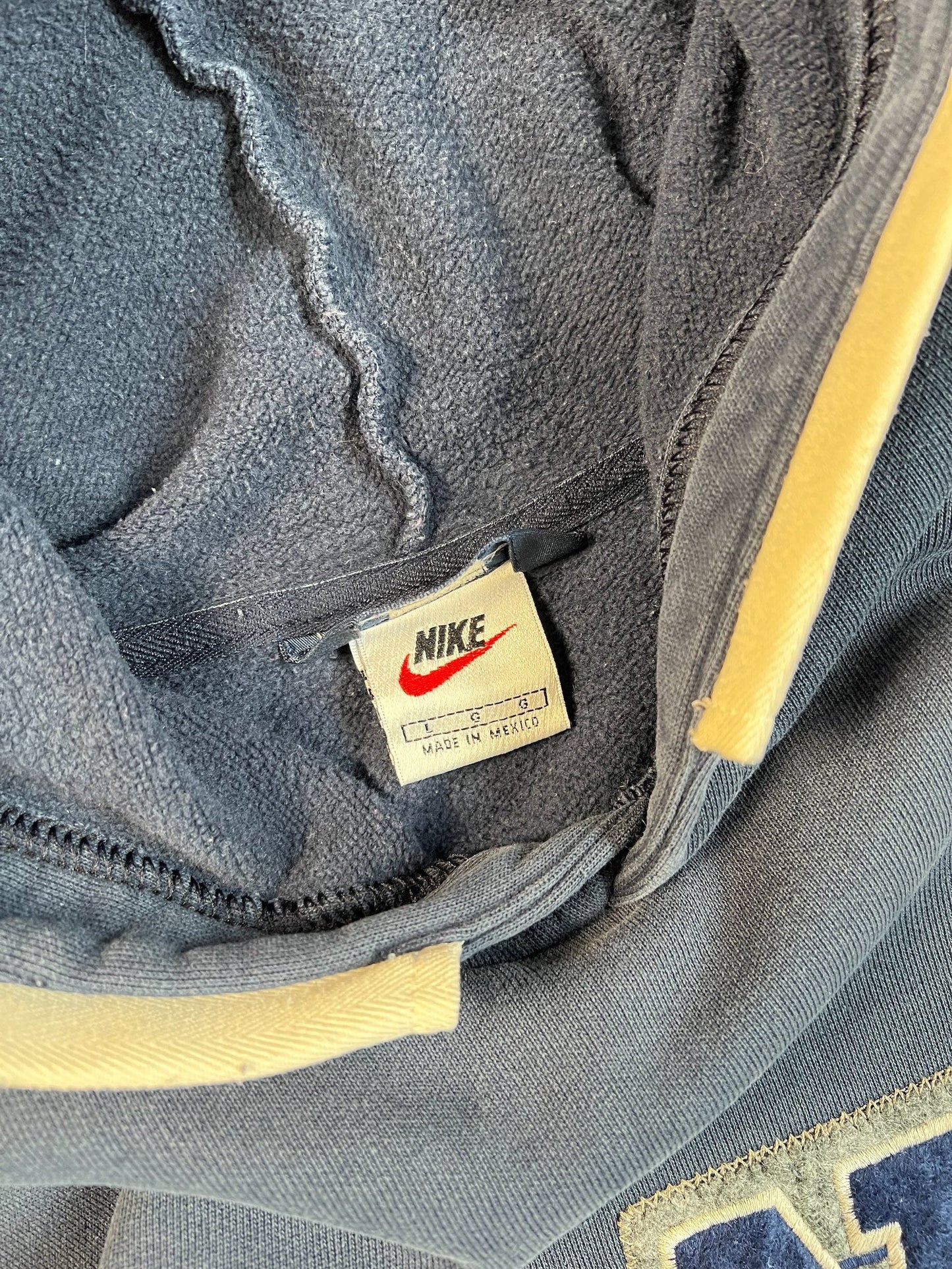 Nike vintage hoodie - L