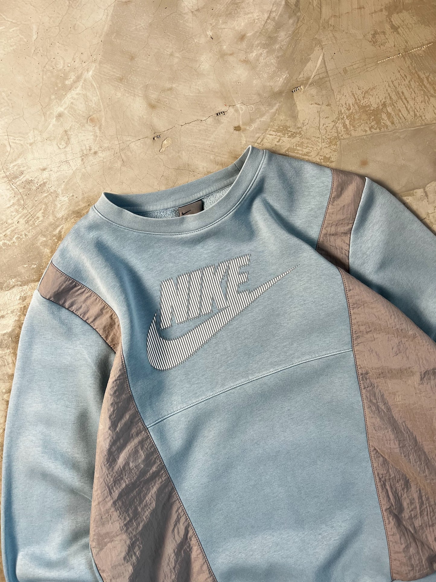 Nike vintage sweatshirt - L (M)