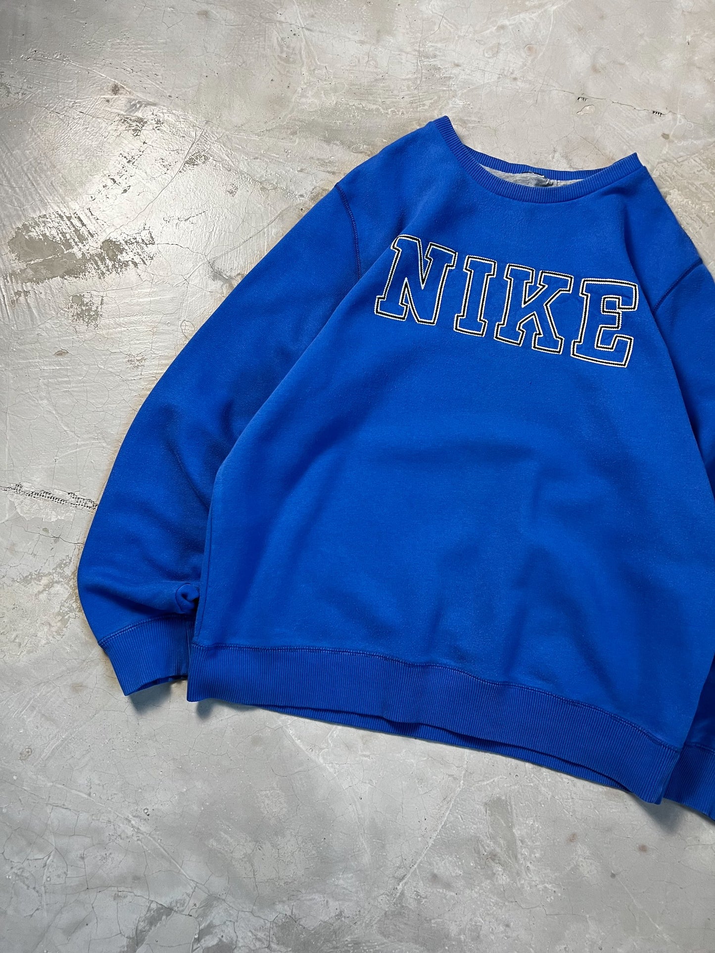 Nike vintage Sweatshirt - L