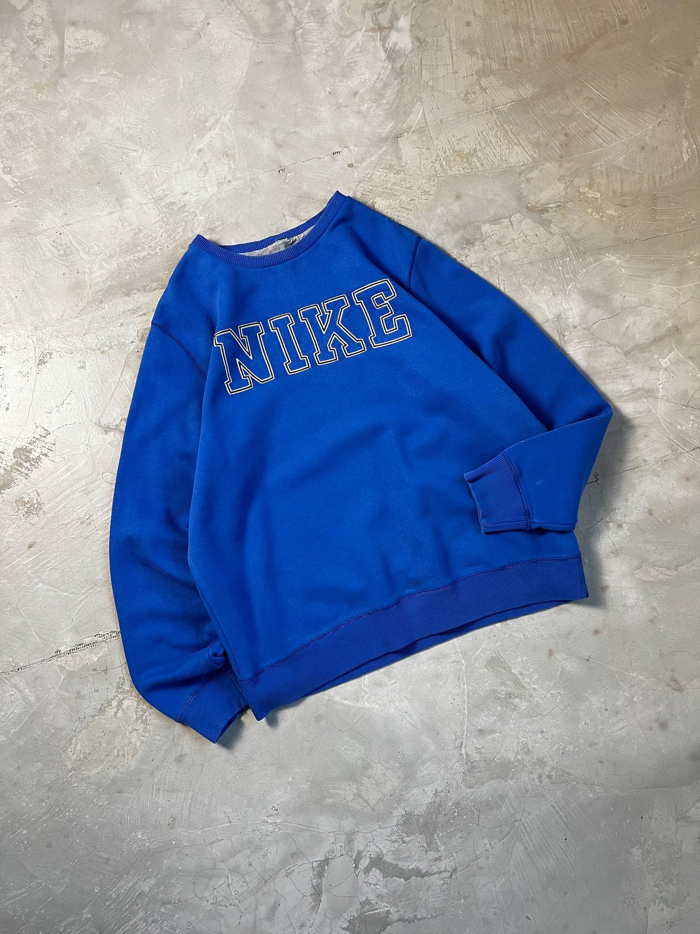 Nike vintage Sweatshirt - L