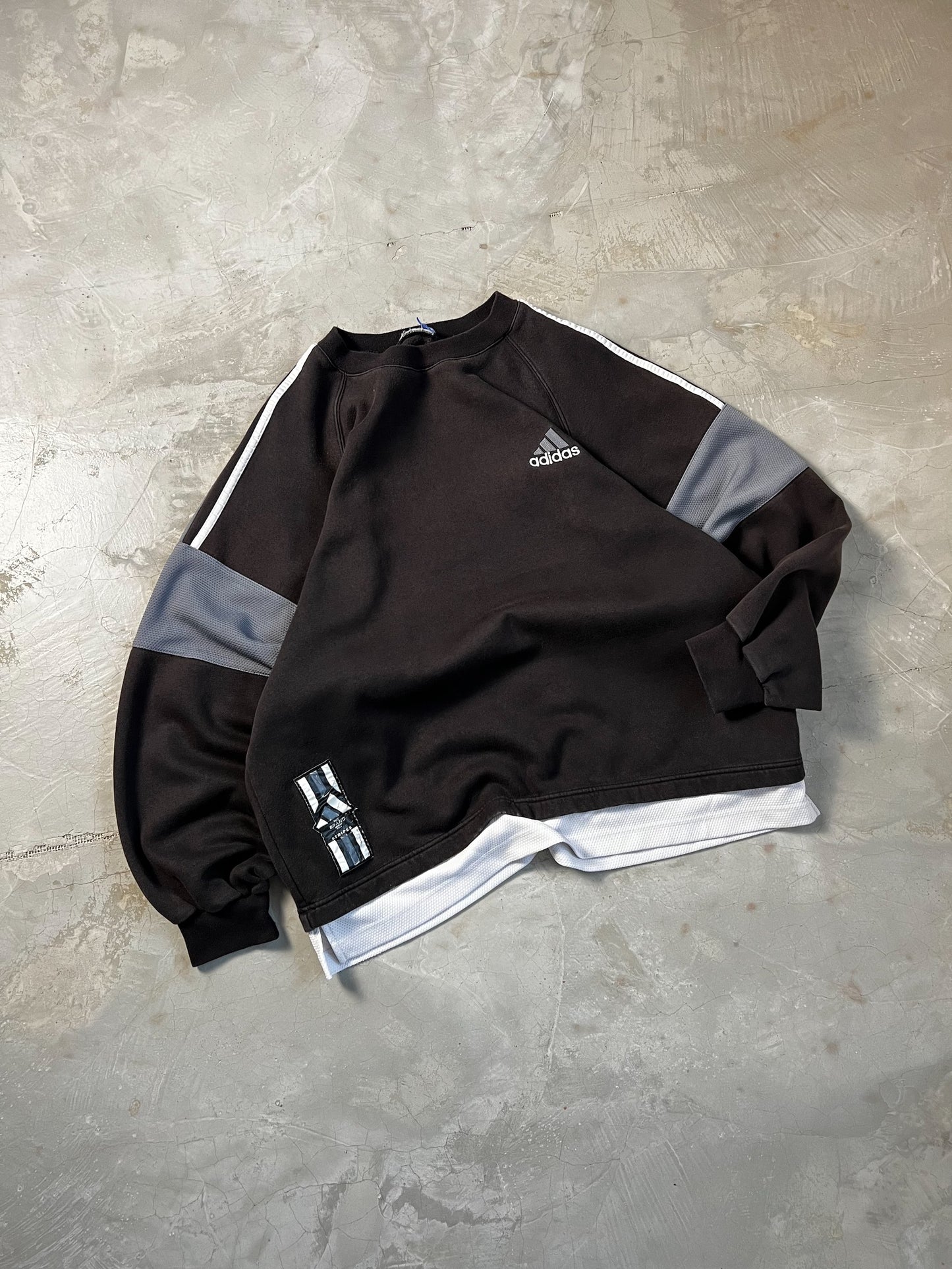 Adidas vintage sweatshirt - XL