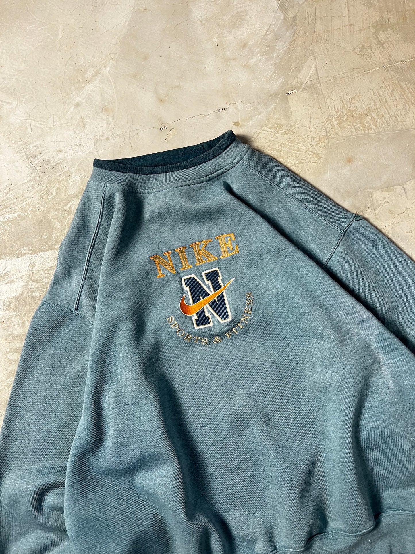 Nike vintage sweatshirt - L