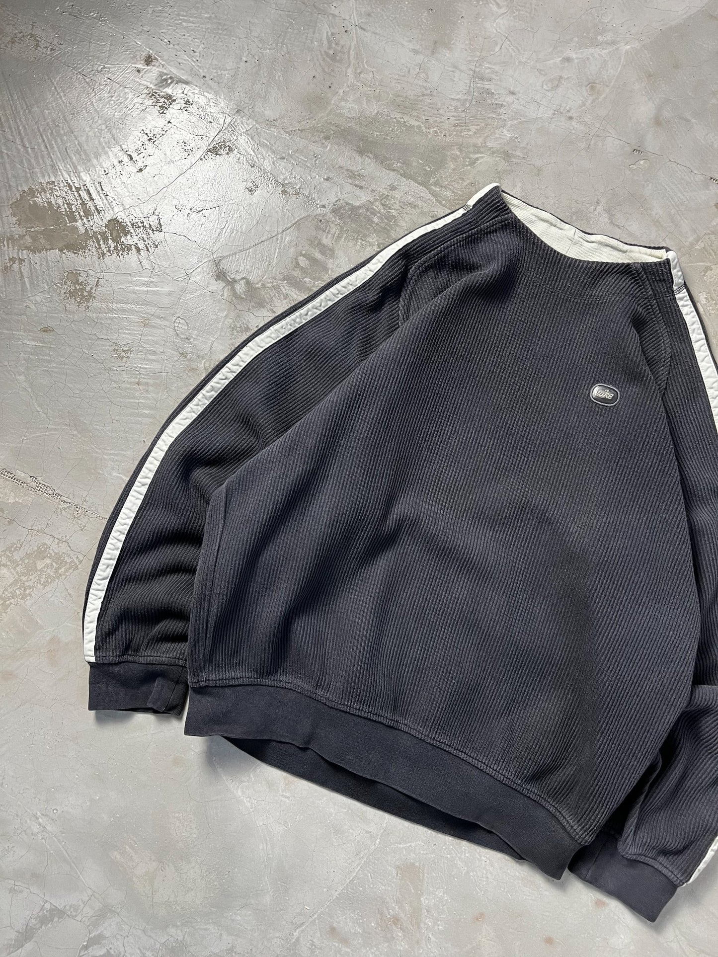 Nike vintage sweatshirt - M