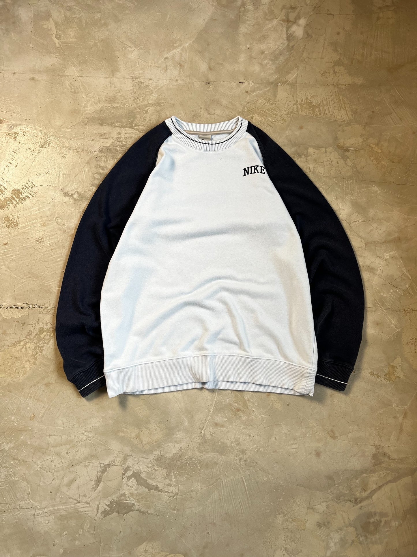 Nike vintage sweatshirt - L